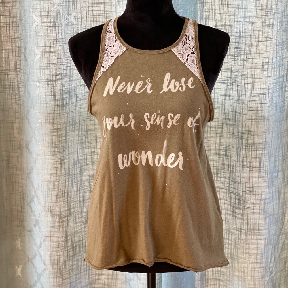HOLLISTER GREEN & CREAM SLEEVELESS TOP (M)